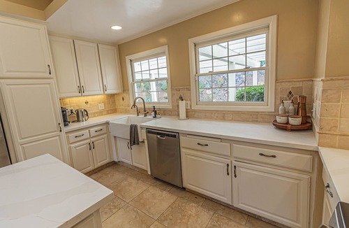 Kit Carson House | Tranquil 4BR/3BA Home with Pool/Vineyard.