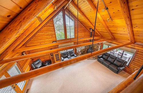 Eagle Point Cabin | Tranquil, private retreat with stunning views yet close to everything.