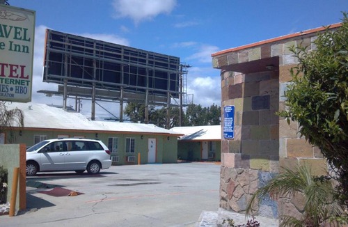 South Wrigley Hotel | Travel Eagle Inn Motel