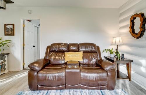 Crescent City North House | Unique Dog-Friendly Log Cabin: Short Walk to Ocean