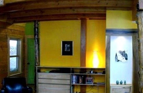 Serene Lakes Cabin | Updated Winter Getaway Great for Skiing in Soda Springs, California