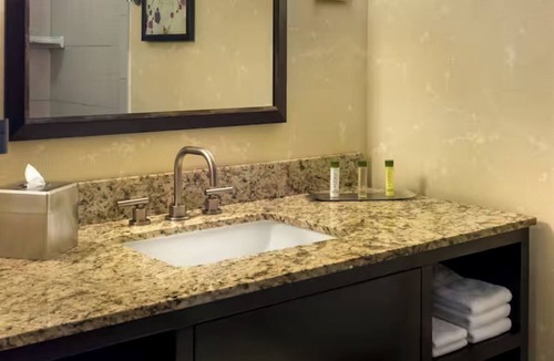 Little Tokyo Hotel | Urban Stay by MOCA & Walt Disney Concert Hall Area – Cultural Center