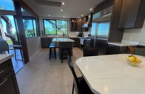 Los Ranchitos House | Views! Private&Spacious! 7BR+Loft, Sleeps 10-19, 21 fee. 15min=SF,GGB,Napa-Prkg!