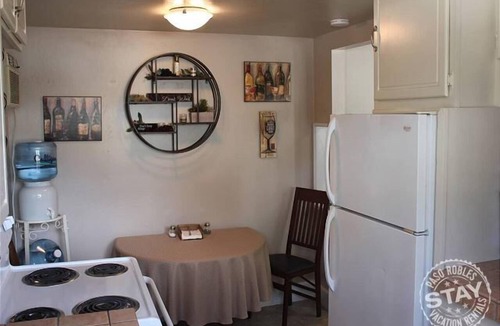 Paso Robles House | Vine Street Guest House is a Cozy Getaway! Minutes to Downtown!