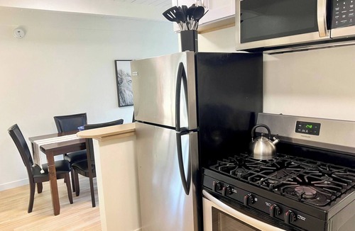 Belmont Apartment | Walkable Gem, Views & Amenities, 1 BR, Parking