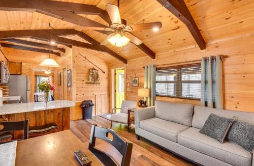 Seneca House | Waterfront Seneca Cabin ~ 4 Mi to Boat Launch!