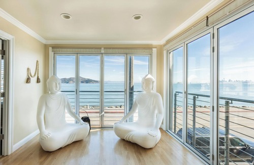 Sausalito House | Waterfront with Rooftop Deck 30 Night Min Stay