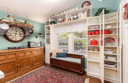 Julian Cabin | Weber's Woods Cabin- close to all your favorite Julian events and lake fun!