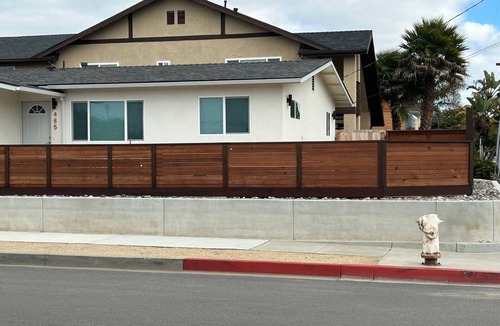 Grover Beach Apartment | West End Grover Beach 2 bed 1 bath unit. Blocks to beach. Outdoor living space!