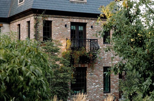 Los Gatos House | World Cup Primed Location. Exquisite Exclusive Estate.