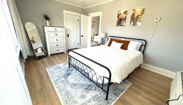 1-BR Cincinnati Retreat | Perfect for Relaxation in Cincinnati