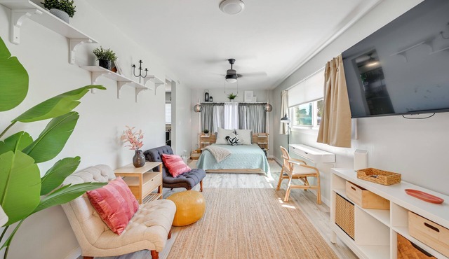 1 Mi to Military Base: Cozy Imperial Beach Studio