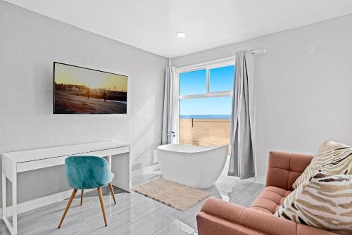 1628 West Oceanfront Oasis 4,5,6,7,8,9