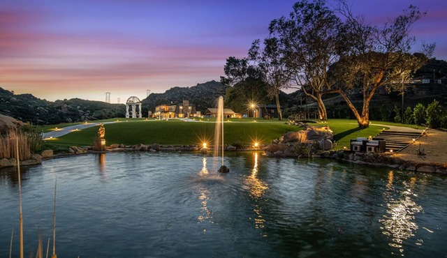 21+ Acre Private Retreat with Breathtaking Views of Los Angeles