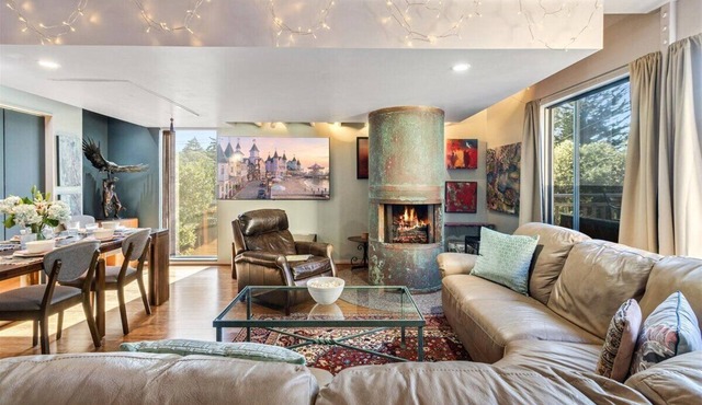 3992 The Loft - Unique Elevated Home in Carmel