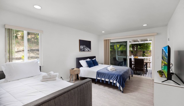 4BR FUN Pool Villa Near Disneyland - Family/Kid Friendly - Sleeps 10