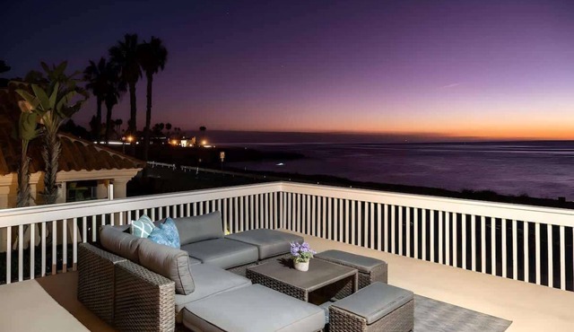 4BR Home Sunset Cliffs Oceanfront - Cliffside View