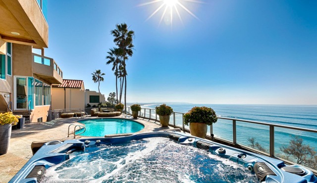 9,100 sq ft celebrity oceanfront estate w/rooftop pickleball tennis & pool