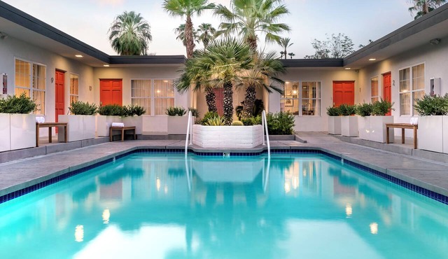 ADA 2BR + Kitchen + Shared Pool | Old Las Palmas | The Weekend