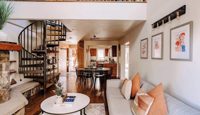 Alpine Hideaway with Free Shuttle | Wildernest in Silverthorne