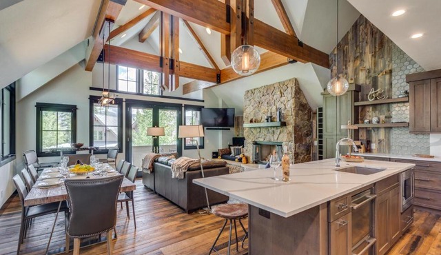 Aussie Elegance at Slopeside in Silverthorne