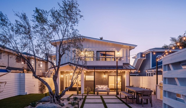 Beautiful Family Beach Rental | Hot Tub | Fire Pit | AC