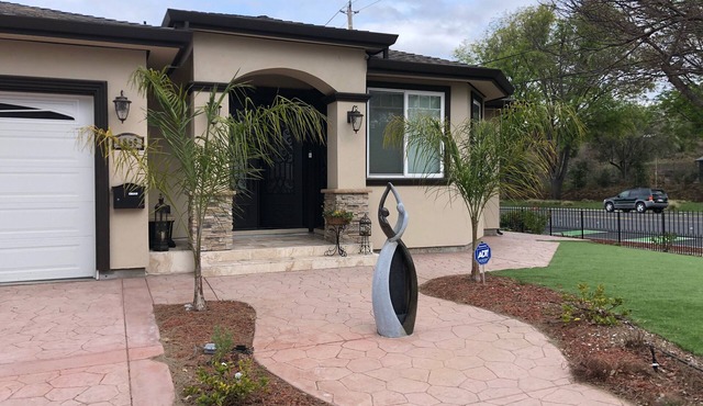 Beautiful private studio in new house directly across new Apple campus entrance