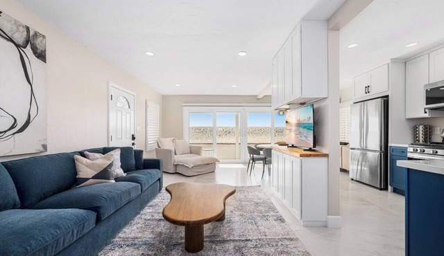Brand new Beachfront Remodel-Steps to Ocean