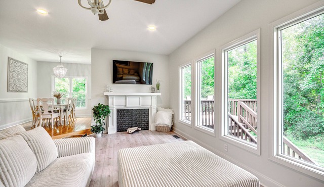 Bright & Elegant Home in High Point w/Deck!