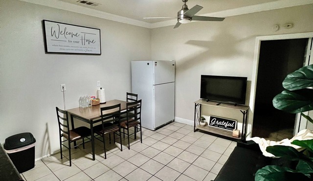 Brilliant PRIVATE 1 bedroom 1 bath studio with AC in vibrant San Jose