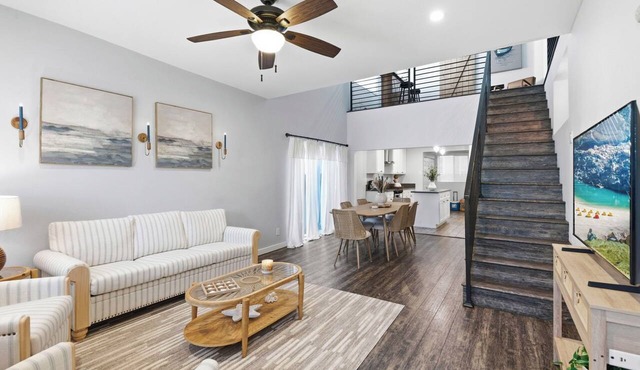 Casa Playa in the Heart of Long Beach