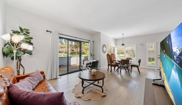 Charming 3BR - Prime Northwood Location
