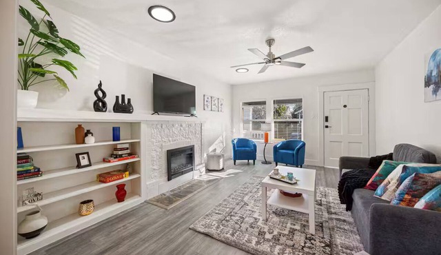 Charming Alameda Retreat/Cozy 2BR w/Private Yard