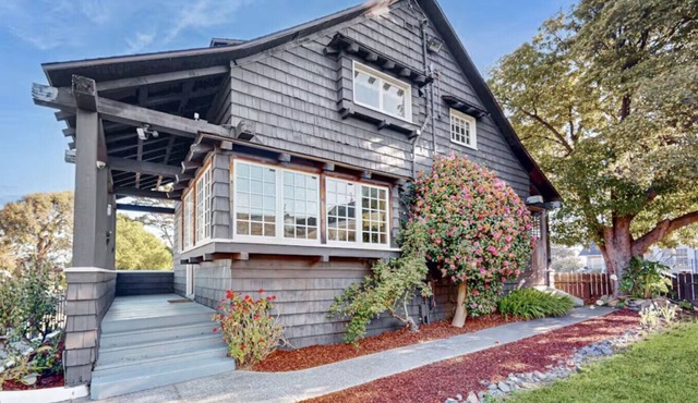 Charming Historic 3-Bedroom Home Just One Block from Humboldt Bay – Walk to Shops & Restaurants