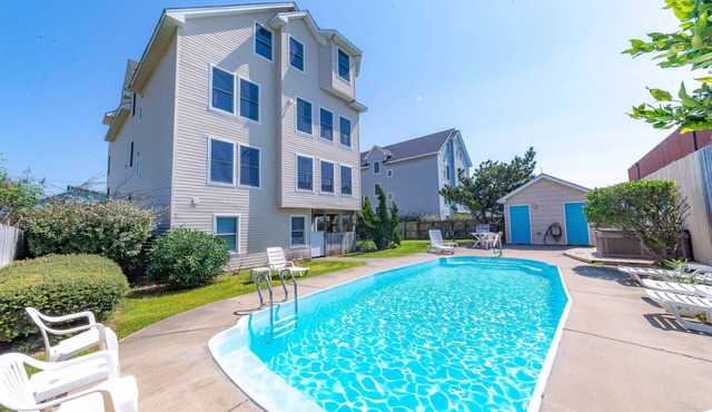Cloud Nine - KDH MP 7, Semi-Oceanfront, Ocean View, 120 Yds to Beach, Pool, Hot Tub, Pets OK in Kill Devil Hills