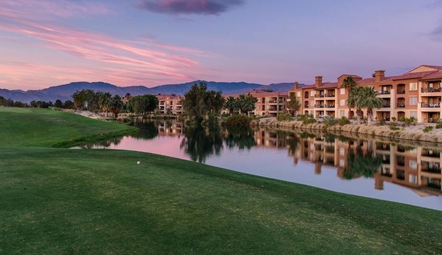 Coachella Bound? Sleeps 4 at Marriott Shadow Ridge Resort