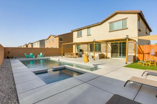 Coachella Home w/Game Room & 1 PM Check-Out