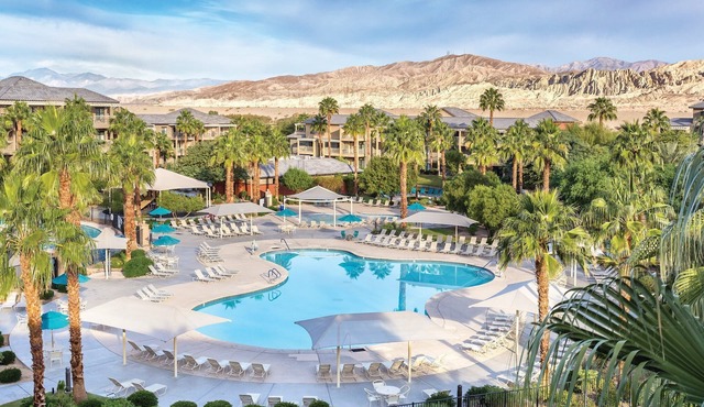 Coachella-Ready Fantastic Resort 7 miles away, Shuttle to Festival Available