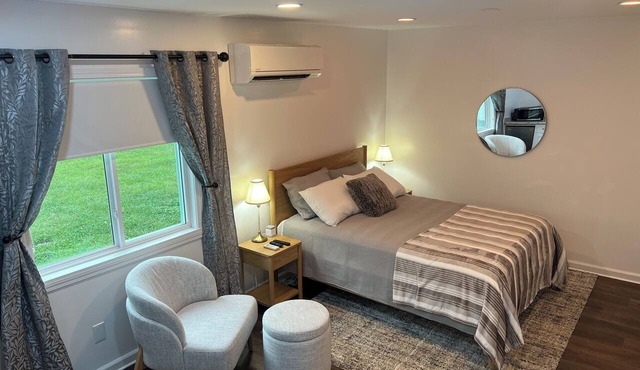 Cozy Accessible Studio Near Wake Forest & Downtown Winston-Salem