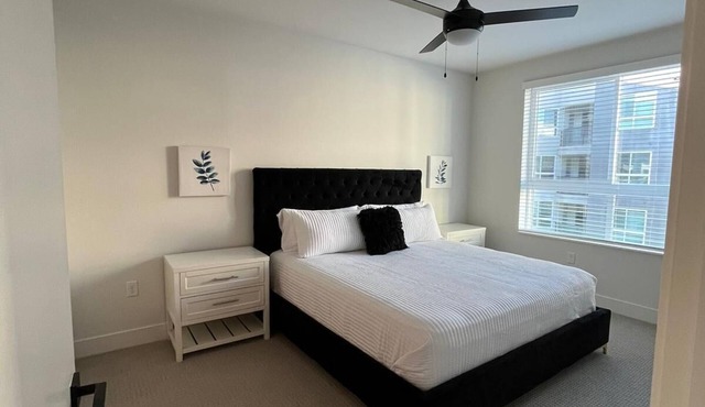 Cozy apartment 10 minutes from Disney and Angel’s Arena