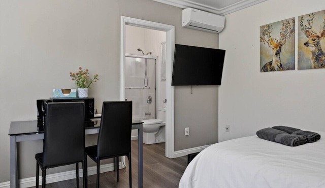 Cute Gated Studio Unit B