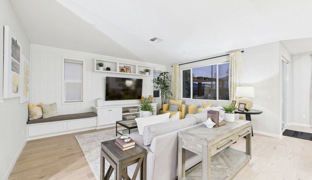 Designer 4BR Home + Downstairs Suite | Near Parks & Shops