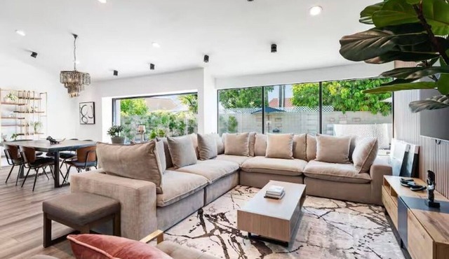Designer Concept Villa in OC