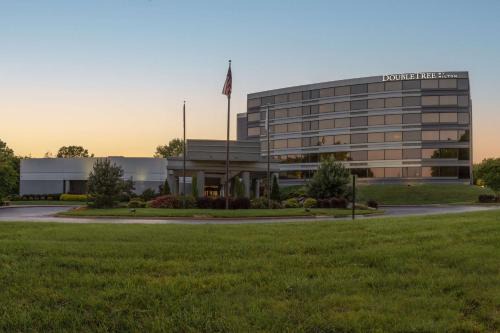 DoubleTree by Hilton Winston Salem - University, NC in Winston-Salem