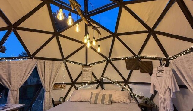 Drift & Dream Dome/AC/Private Hot Tub/Pet Friendly in South Haven