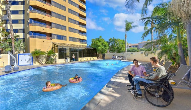 Embassy Suites by Hilton Anaheim-Orange