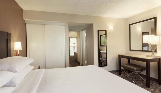 Embassy Suites by Hilton Arcadia Pasadena Area