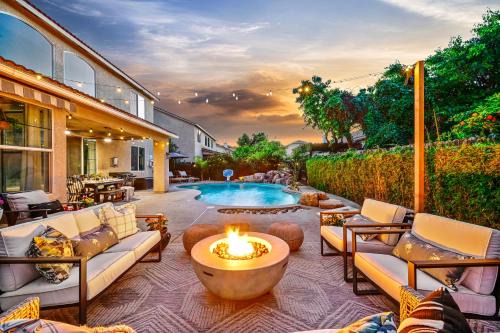Enchanting Clovis Haven w/Hot Tub & Private Pool! in Clovis