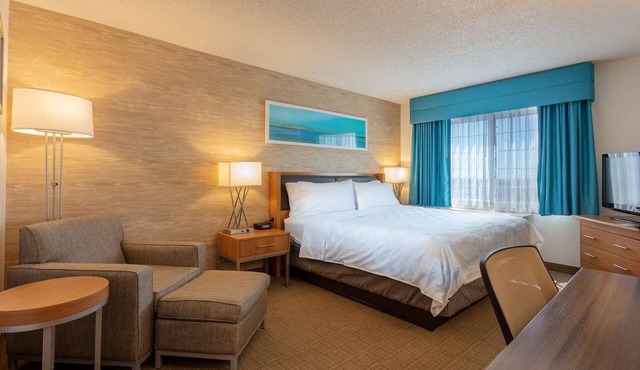 Enjoy Disneyland Magic! Outdoor Pool, Pet-Friendly Property!