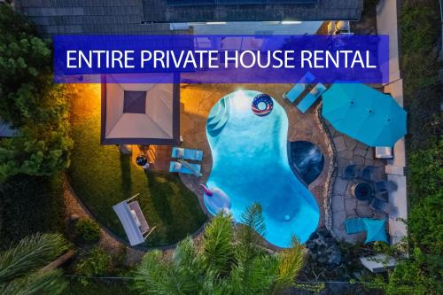 Entire Private House with Hot Tub, King Bed, Garage, Grand View, 3 Bedrooms 3 Bathrooms, Available Now